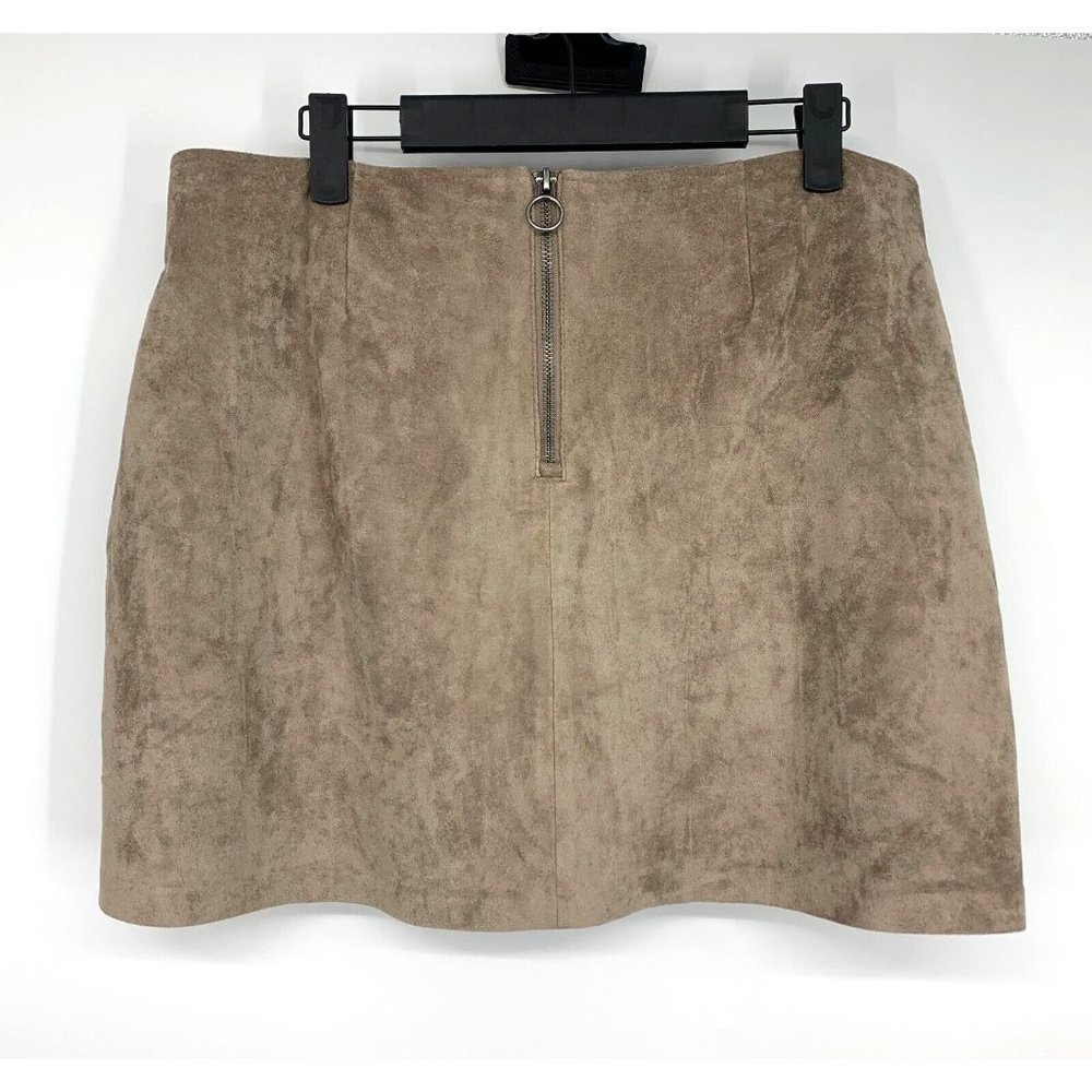BlankNYC Skirt Faux Suede Modern Mini A Line - Picture 8 of 11